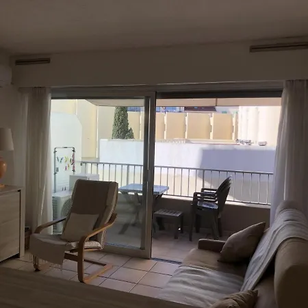 Climatise Pour 2/3 - Proche Et Commerces - Wifi Inclus - Fr-1-466a-22 Apartment